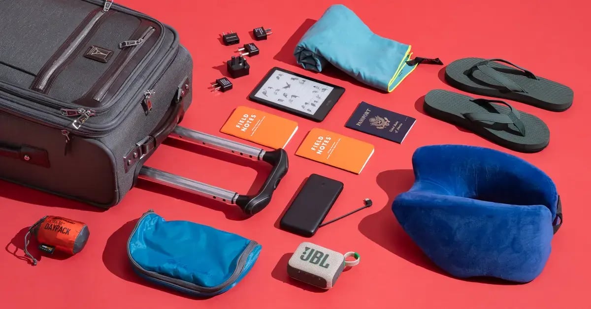 BEST-GEAR-FOR-TRAVEL-8125-2x1-1