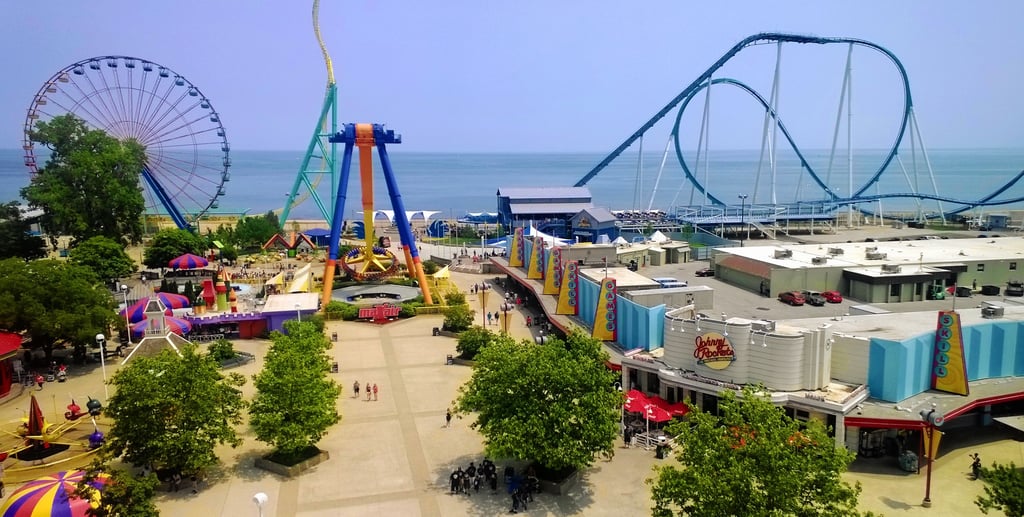 Cedar_Point_beach_view_from_Sky_Ride_2013.jpg